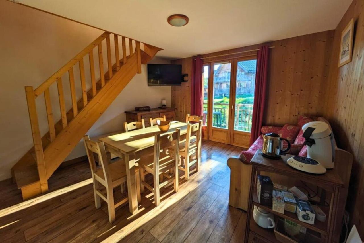 Chalet Moeki Acces Piscine Sauna Les Déserts Buitenkant foto